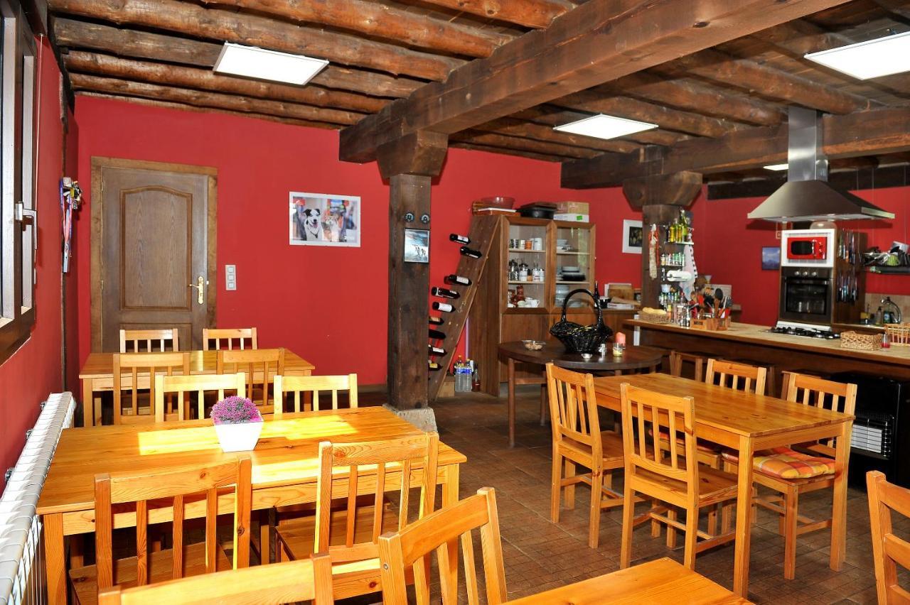 La Cabana De Sara Vinuesa Exteriör bild